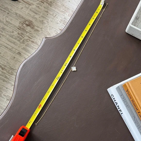 Gold and White Clover Pendant Necklace - Picture 3 of 3